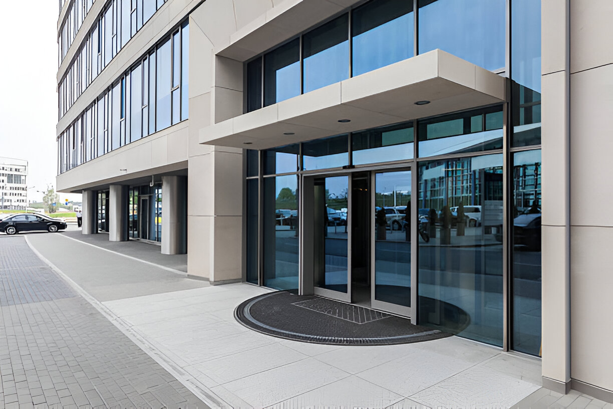 Commercial Glass Facade